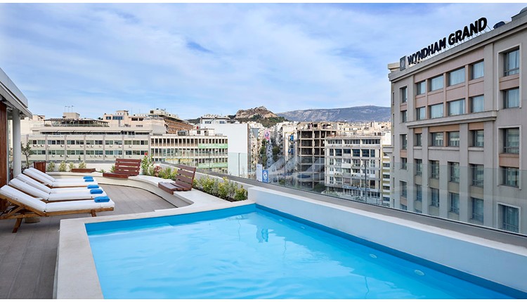 Zeus Essence Wyndham Athens Residence , Афины